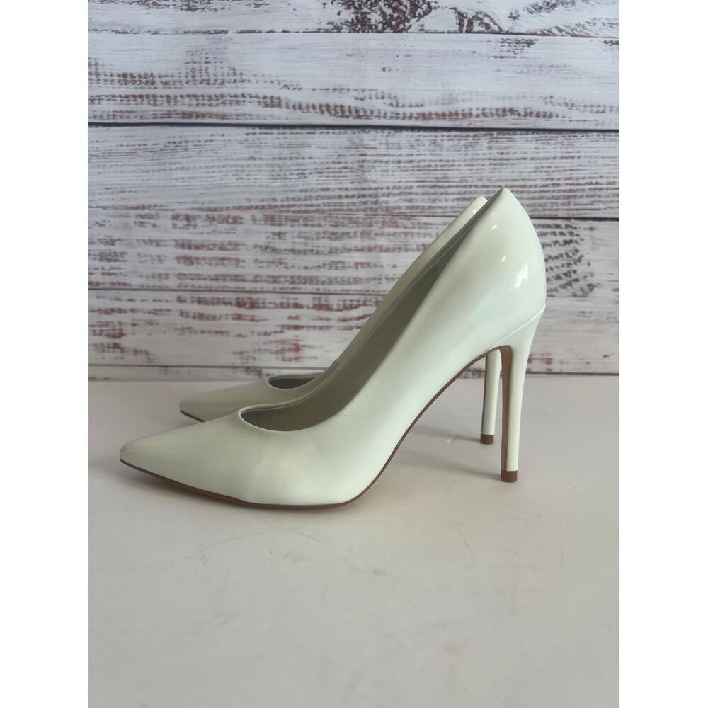 NINE WEST WHITE HEELS WHITE PATENT LEATHER STILETTO PUMPS SIZE 6 1/2 LIKE NEW - Picture 4 of 9